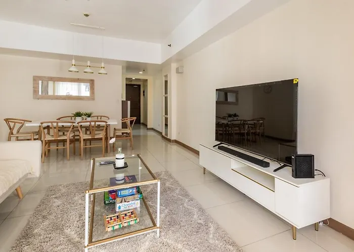 Apartment Minimalist Haven 3br Unit At Mckinley Hill
