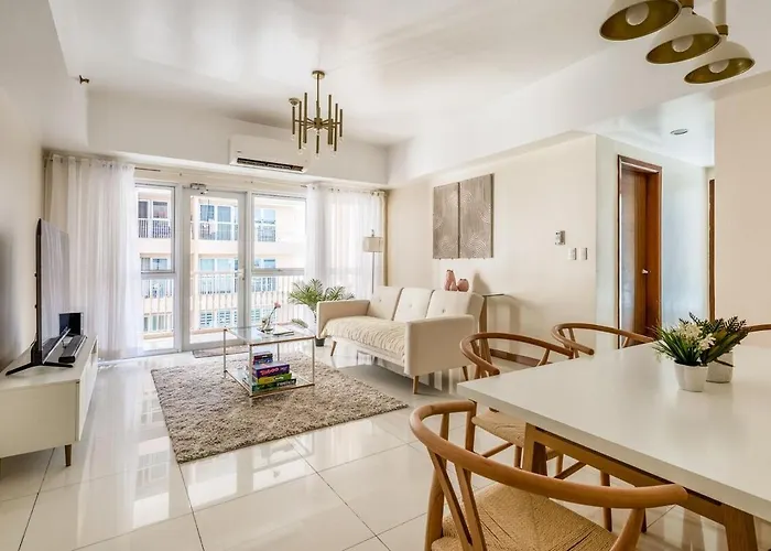 Apartment Minimalist Haven 3br Unit At Mckinley Hill *
