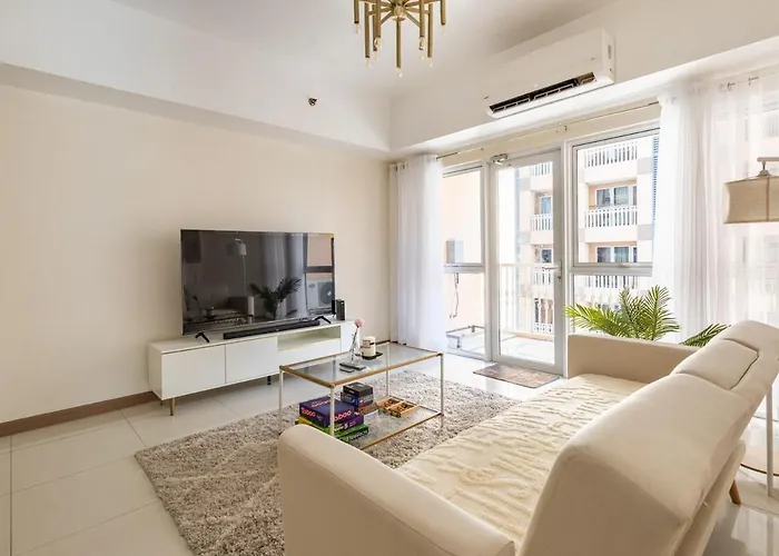 Minimalist Haven 3br Unit At Mckinley Hill * Manila