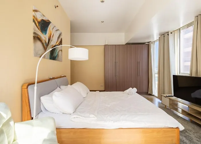 Minimalist Haven 3br Unit At Mckinley Hill Manila